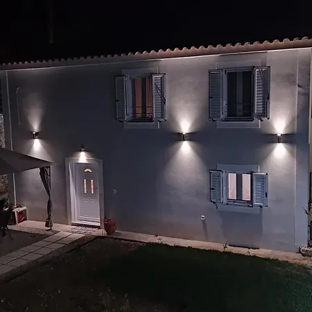 펜션 Vikou House Yírion